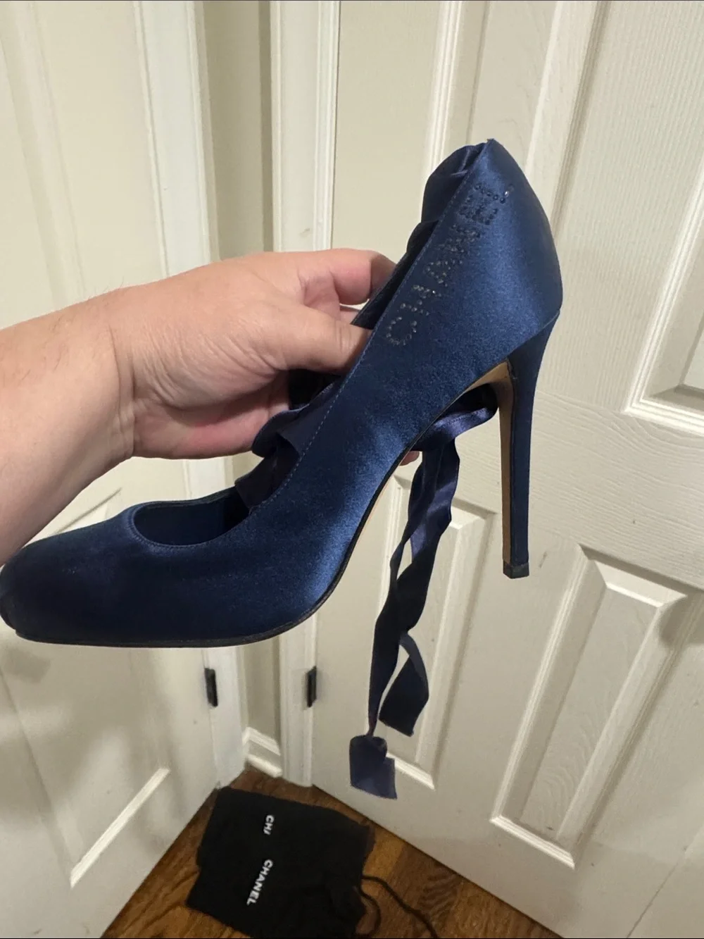 CHANEL/Navy Satin Ballet Tie Up The Ankle/4” Heels/NEVER WORN! VINTAGE! US 6.5!